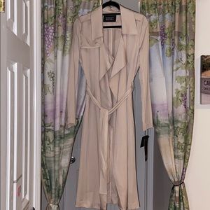 NWT Badgley Mischka Angelina Trench Coat - Sand, M
